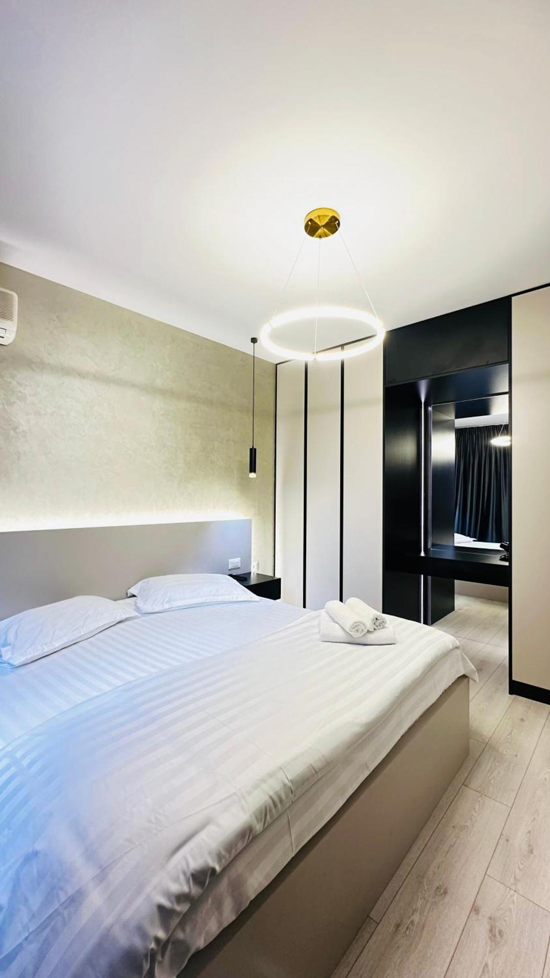 Luxurious Central Stay - Self Check-In Τίρανα Εξωτερικό φωτογραφία