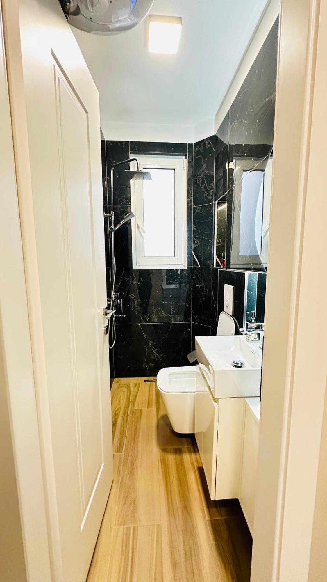 Luxurious Central Stay - Self Check-In Τίρανα Εξωτερικό φωτογραφία