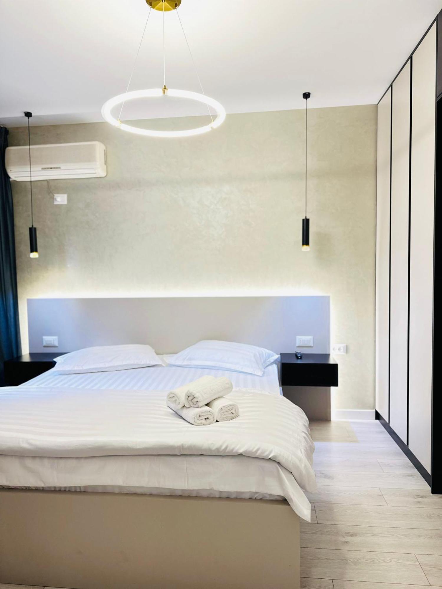 Luxurious Central Stay - Self Check-In Τίρανα Εξωτερικό φωτογραφία